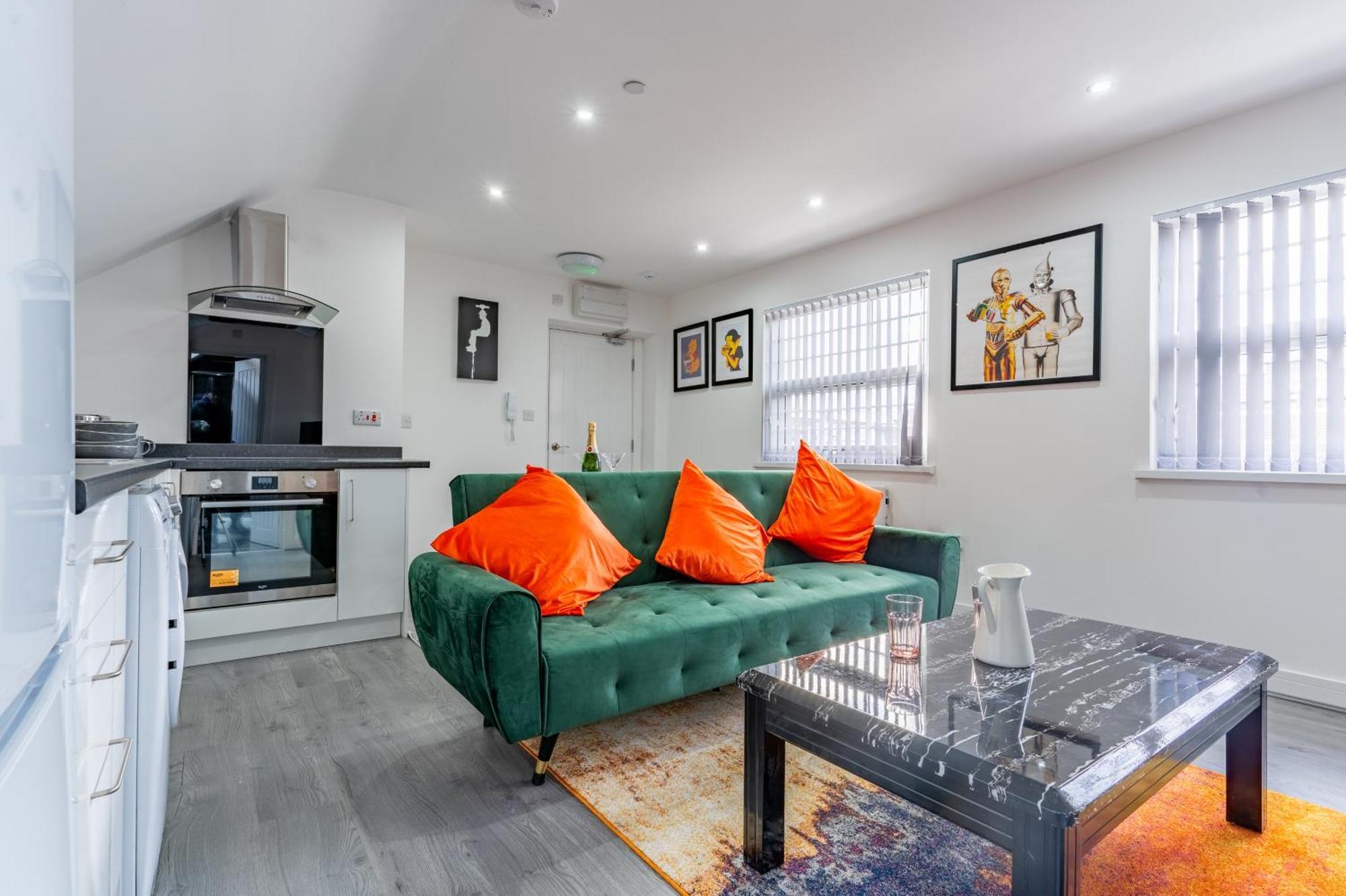 Cool Top Floor Apartment Very Near Birmingham Centre Экстерьер фото