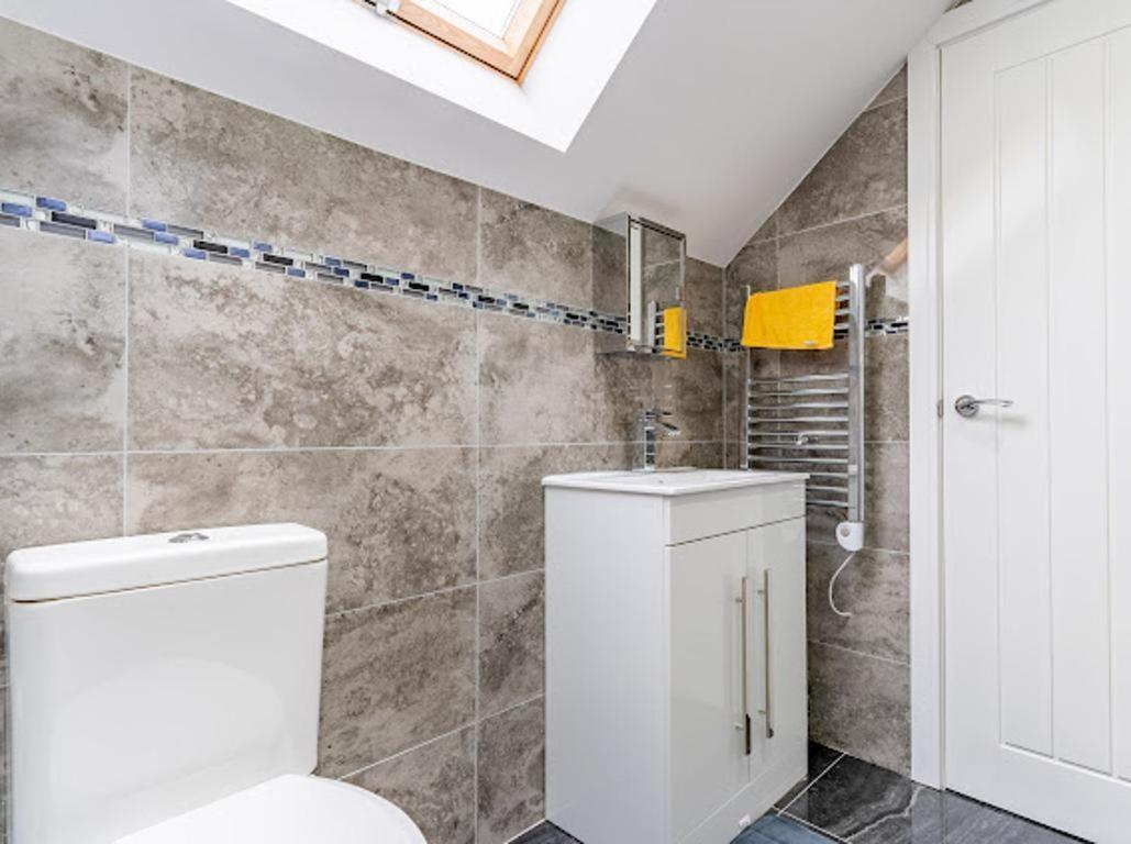 Birmingham Apt-Sleeps 4-Walk To City Centre-Pets Бирмингем Экстерьер фото