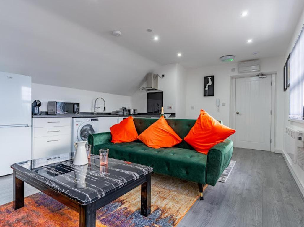 Cool Top Floor Apartment Very Near Birmingham Centre Экстерьер фото